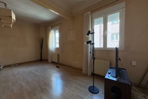 WhatsApp Image 2025-10-16 at 10.13.24