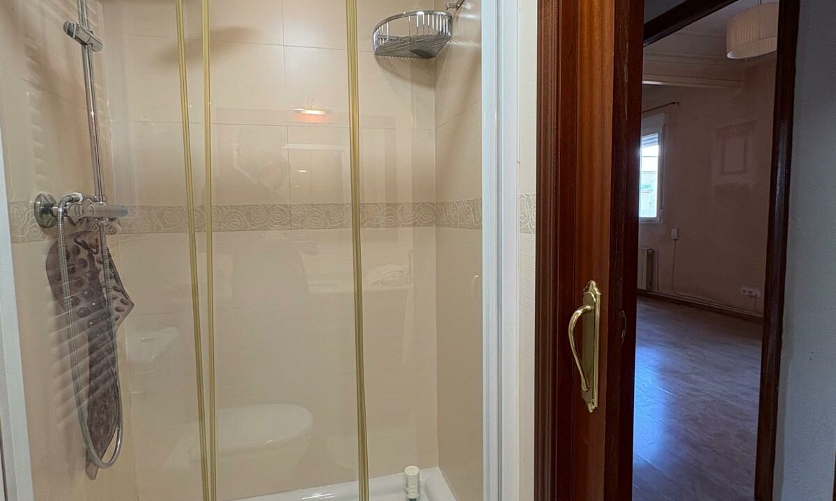 WhatsApp Image 2025-10-16 at 10.13.24 (8)