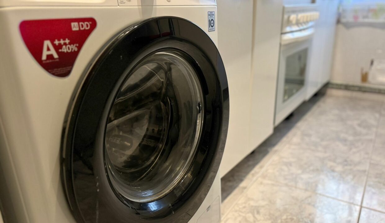 WhatsApp Image 2026-01-07 at 16.02.37 (3)